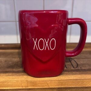 Rae Dunn Red XOXO Mug